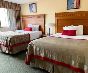 Photo 4 - Four Points by Sheraton Englewood
