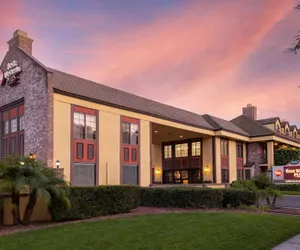 Photo 2 - Best Western Plus Raffles Inn & Suites