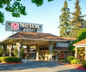 Photo 2 - Red Lion Hotel Bellevue