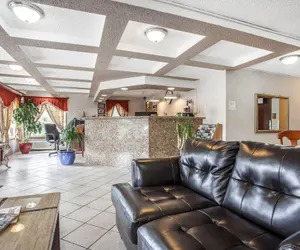 Photo 5 - Econo Lodge SeaTac Airport North