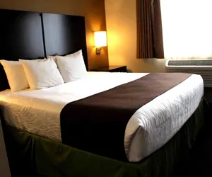 Photo 5 - Best Western Sky Valley Inn