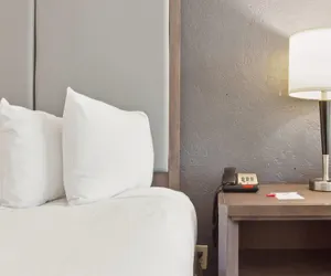 Photo 3 - Ramada by Wyndham Houma