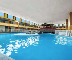 Photo 2 - Clarion Inn & Suites and Convention Center