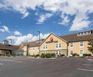 Photo 2 - Best Western Plus Revere Inn & Suites