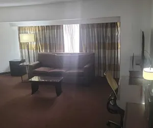 Photo 3 - The Plaza Hotel Columbus at Capitol Square