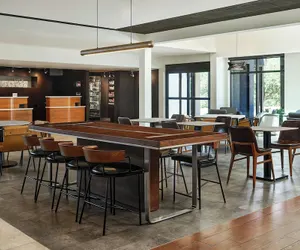 Photo 3 - Courtyard by Marriott Boulder