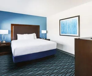 Photo 4 - CoCo Key Hotel and Water Resort 