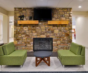 Photo 4 - Holiday Inn Express Blowing Rock South by IHG