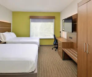 Photo 5 - Holiday Inn Express Blowing Rock South by IHG