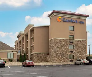 Photo 2 - Comfort Inn Hammond I-94