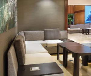 Photo 4 - Courtyard by Marriott Fort Lauderdale Beach