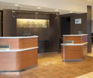 Photo 3 - Courtyard by Marriott Chicago Wood Dale