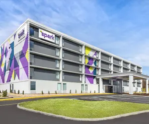 Photo 2 - Spark by Hilton Roanoke Airport