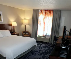 Photo 5 - Fairfield Inn By Marriott Boise