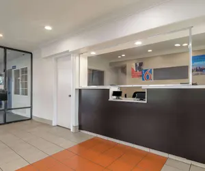 Photo 2 - Motel 6 San Jose, CA - Convention Center