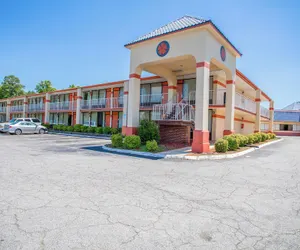 Photo 2 - OYO Hotel Greensboro East I 40