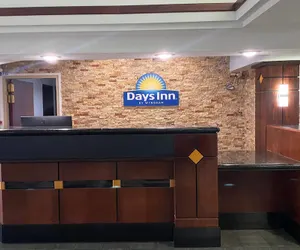 Photo 3 - Days Inn by Wyndham Dodge City
