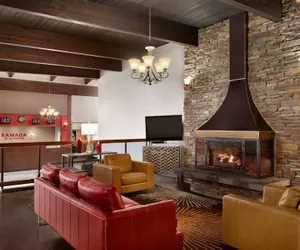 Photo 5 - Ramada by Wyndham Spokane Airport