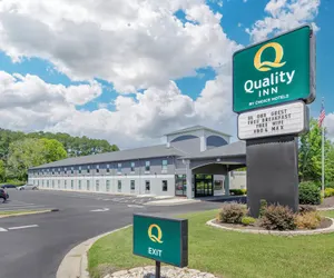 Photo 2 - Quality Inn Washington NC