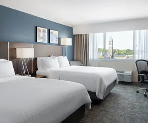 Photo 4 - Holiday Inn Sioux Falls-City Centre by IHG