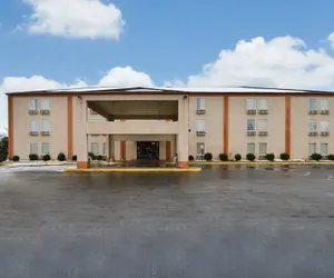 Photo 5 - American Inn Evansville
