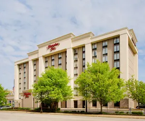 Photo 2 - Hampton Inn Louisville Downtown