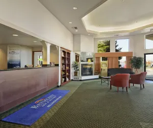 Photo 3 - Baymont by Wyndham Bellingham