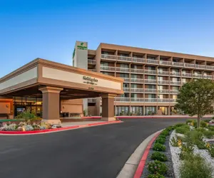 Photo 2 - Holiday Inn Oxnard – Ventura by IHG