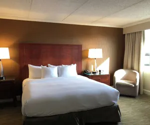 Photo 4 - DoubleTree by Hilton Akron Fairlawn