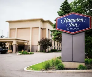 Photo 2 - Hampton Inn by Hilton Milwaukee Northwest