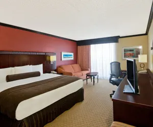 Photo 5 - Crowne Plaza Albuquerque by IHG