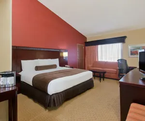 Photo 3 - Crowne Plaza Albuquerque by IHG