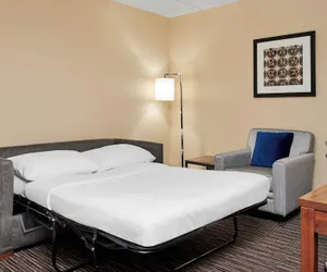 Photo 4 - Four Points by Sheraton Milwaukee Airport