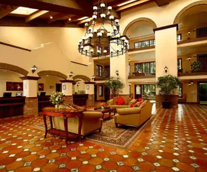 Photo 3 - Buena Park Grand Hotel & Suites