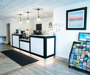 Photo 3 - Quality Inn Palm Beach International Airport