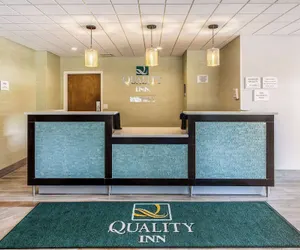 Photo 4 - Quality Inn Palm Beach International Airport