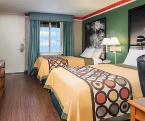 Photo 5 - Super 8 by Wyndham Little Rock/Otter Creek