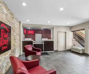 Photo 5 - Red Roof Inn Washington, DC