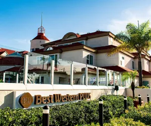 Photo 2 - Best Western Plus Suites Hotel Coronado Island