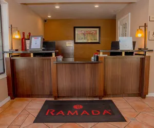 Photo 3 - Ramada by Wyndham Mountain View