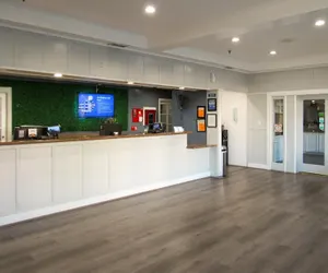 Photo 5 - Capri Suites Anaheim