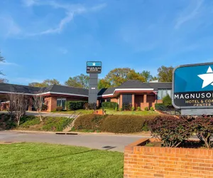 Photo 2 - Magnuson Grand Hotel & Conference Center Tyler