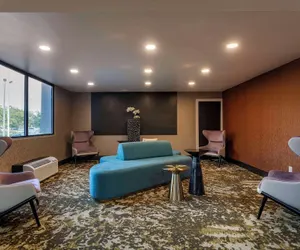 Photo 3 - Comfort Inn & Suites Nashville Downtown – Stadium
