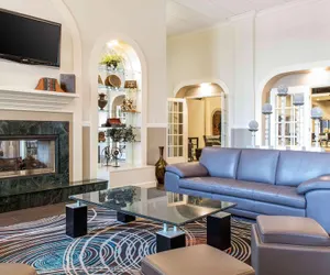 Photo 2 - Baymont by Wyndham Festus