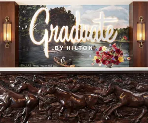 Photo 3 - Graduate by Hilton Dallas