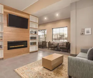 Photo 2 - Country Inn & Suites by Radisson Erie