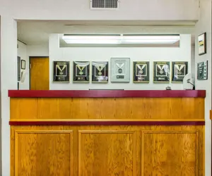 Photo 5 - Econo Lodge Mifflintown