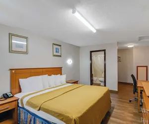 Photo 5 - Americas Best Value Inn Torrington CT