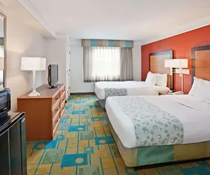 Photo 4 - Sleep Inn & Suites Merrillville