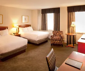 Photo 5 - Hilton Cincinnati Netherland Plaza